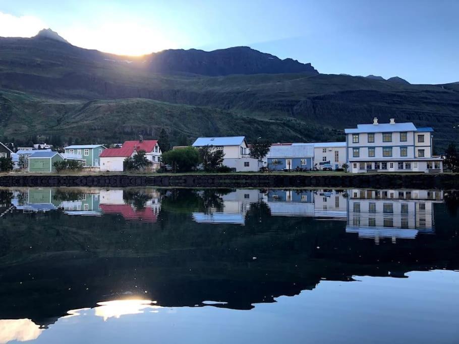 Apartamento Nylenda Seyðisfjörður Exterior foto